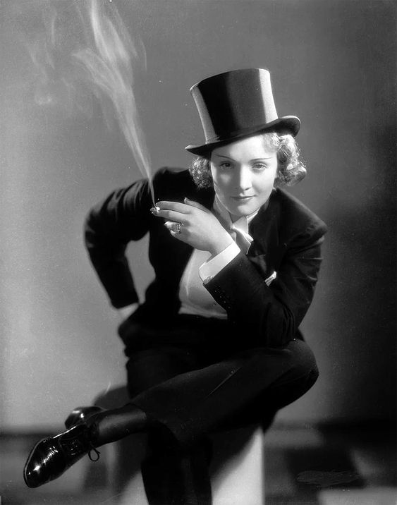 Letter to a queer Icon – Dear Miss Dietrich